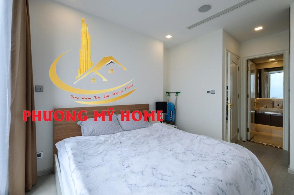 Cho thuê. Vinhome Golden River 2PN vòng cung vew landmart81