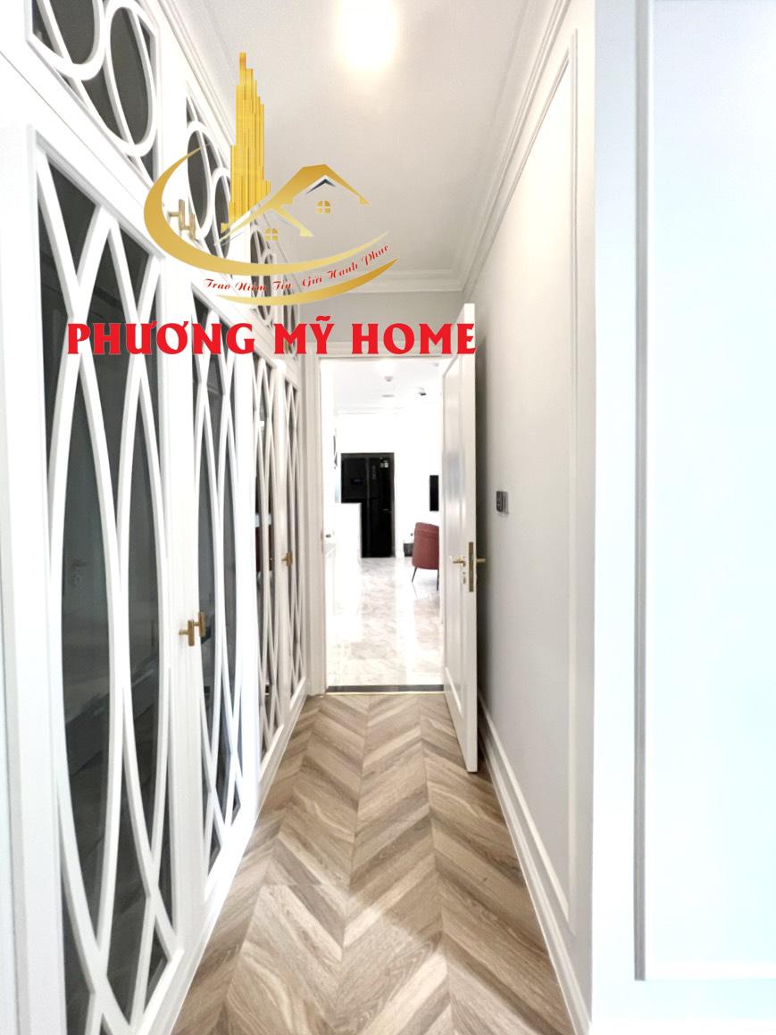 VINHOME GOLDEN RIVER BA SON