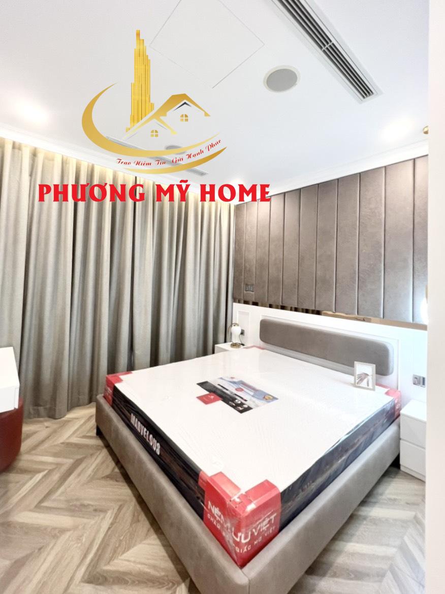 VINHOME GOLDEN RIVER BA SON