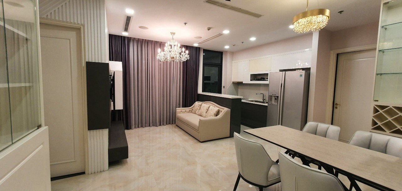 Cho thuê căn hộ 4PN Vinhomes Golden River Bason 165m2 nội thất sang trọng view thoáng giá tốt nhất