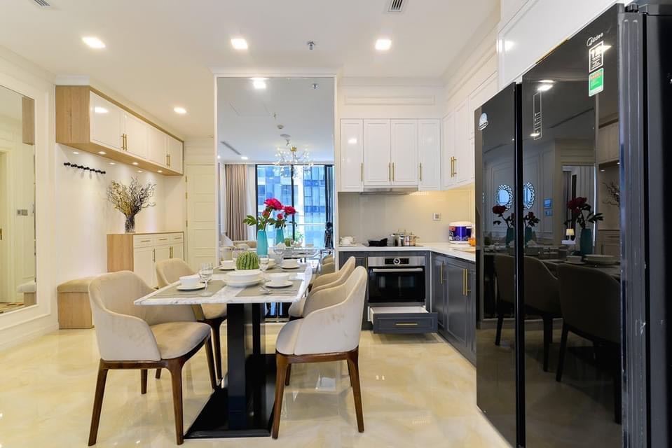 Bán nhanh căn hộ 2 phòng ngủ Vinhomes Golden River Bason giá tốt nhất thị trường. LH: 0906322053