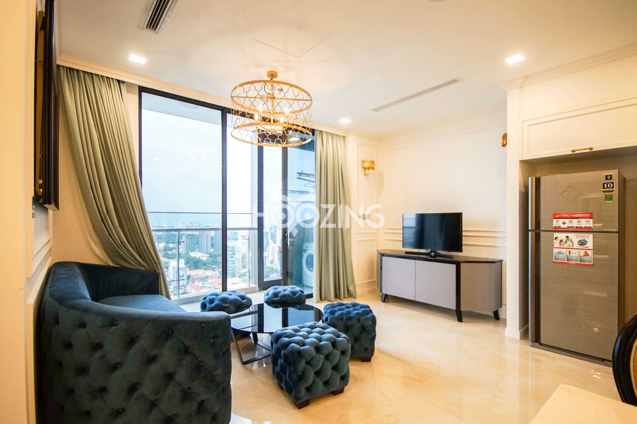 Cho thuê căn hộ 2PN 78m2 Vinhomes Golden River Ba Son Q1. view sông view Bitexco. Call 0906 322 053