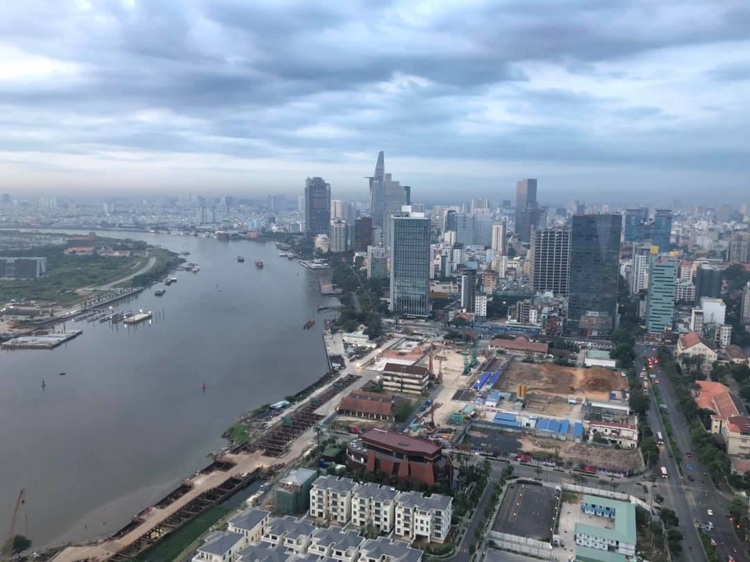Cho thuê căn hộ 2PN 78m2 Vinhomes Golden River Ba Son Q1. view sông view Bitexco. Call 0906 322 053