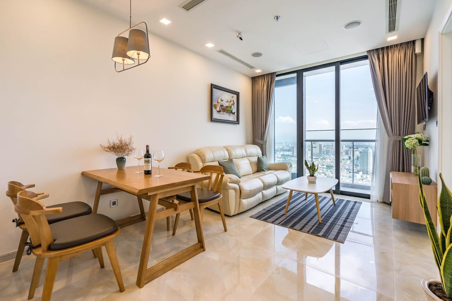 Bán căn hộ BaSon 2PN ,72m2 view thoáng , Landmark LH 0906 322 053