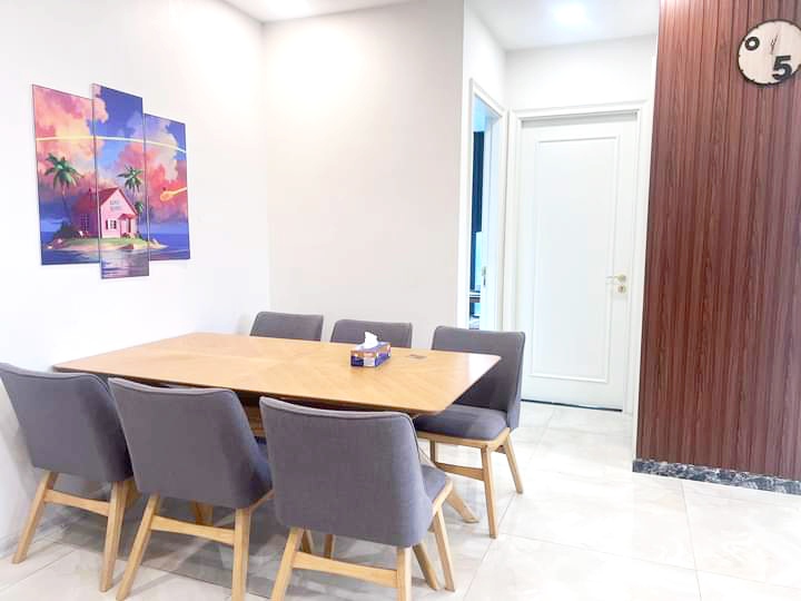 Cho thuê căn hộ Vinhome Bason, Q1 100m2, 3PN, 2WC, giá: 33tr/tháng, ở liền, nhà đẹp, LH: 0906 322 053