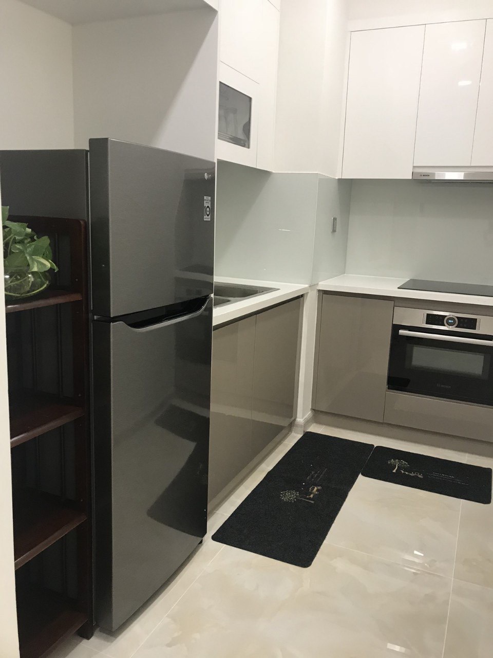 Cho thuê gấp căn hộ 1PN Vinhomes Golden River Bason Quận 1 giá 18 tr/th