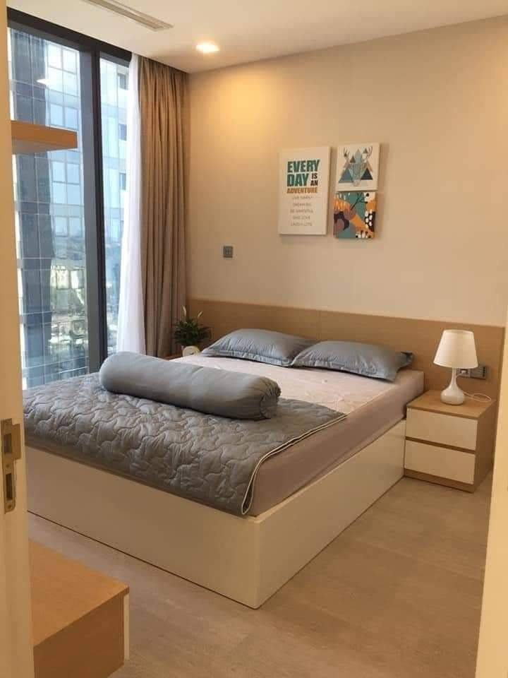 Chuyên bán căn hộ Vinhomes Golden River Bason giá tốt nhất 1PN=4,8tỷ 2PN=6,8 tỷ, 3PN=13tỷ, 4PN=27tỷ