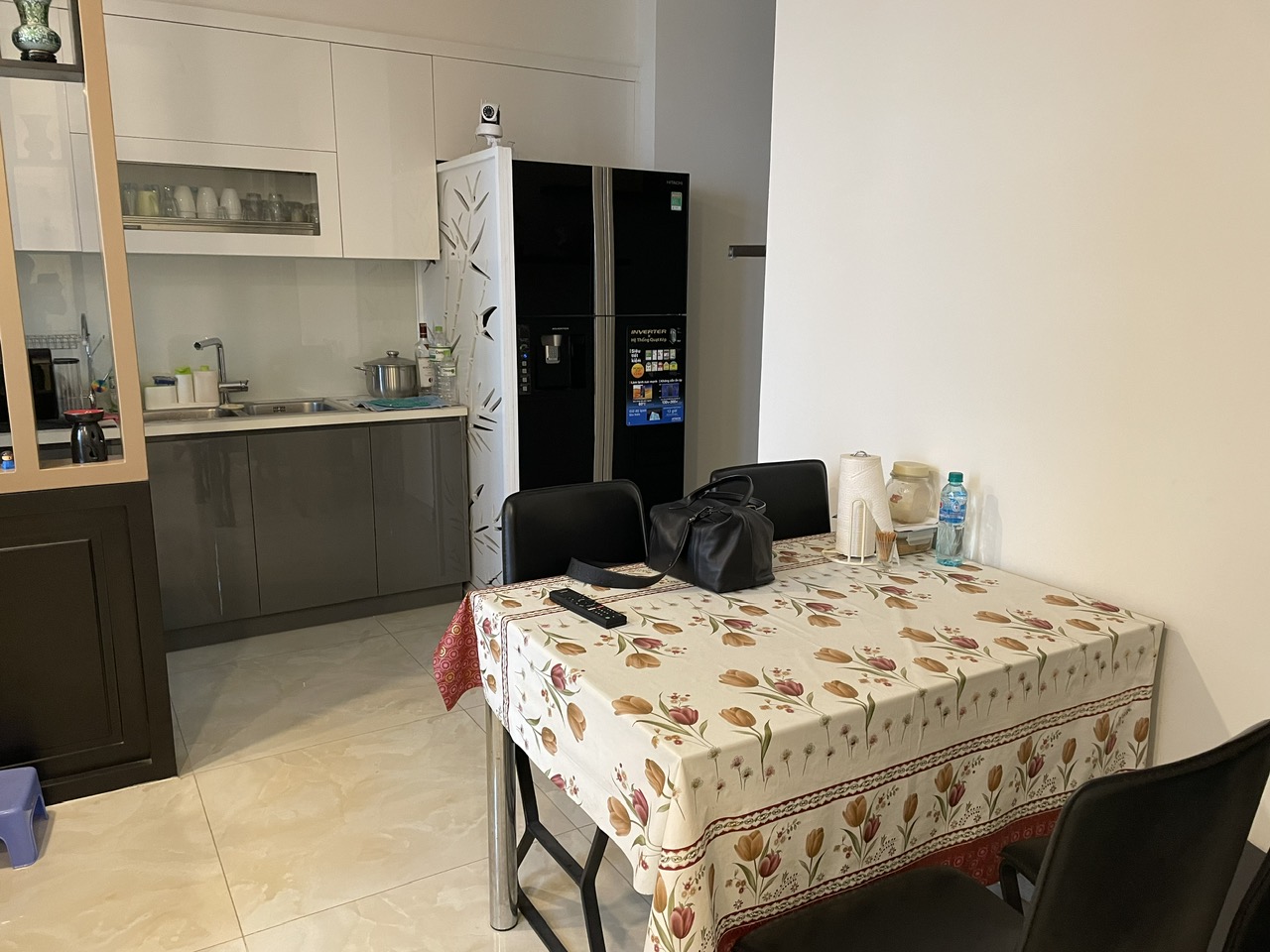 Cho thuê căn hộ 2PN – 2WC View Bitexco diện tích 80m2 giá tốt chỉ 25 tr/th