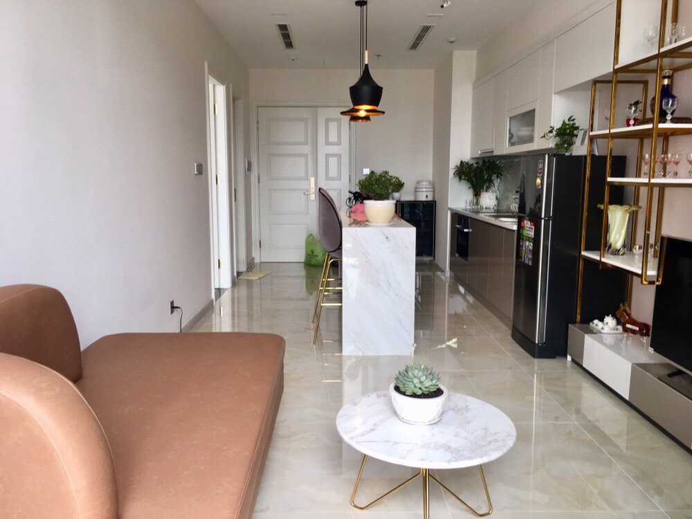 Cho thuê căn hộ 1PN Vinhomes Bason nội thất cao cấp ,view nội khu