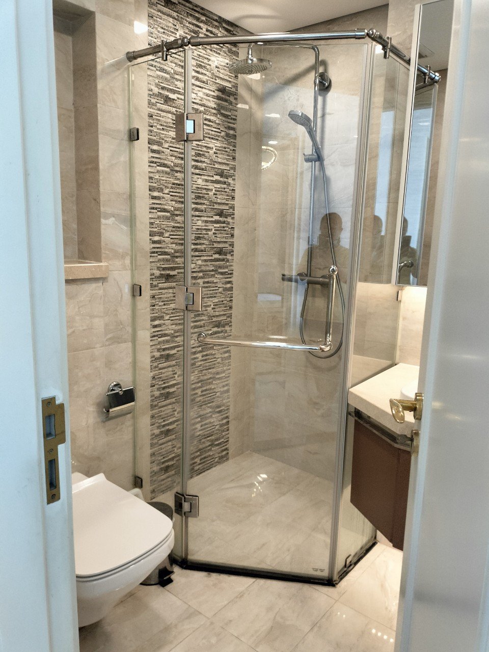 Vinhomes golden river bason cho thuê 1 PN giá tôt