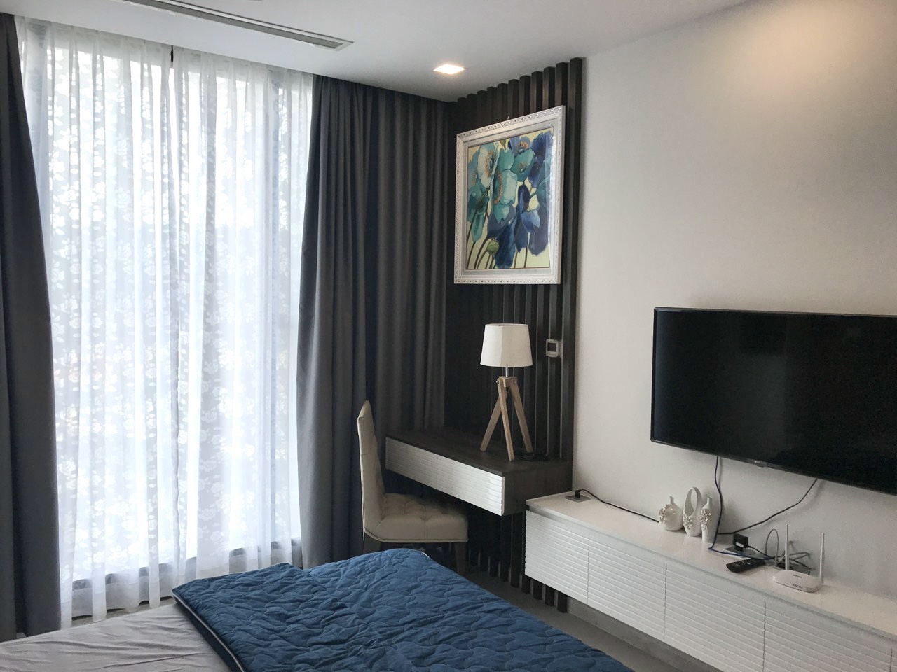 VINHOMES GOLDEN RIVER – 2PN – 83m2- 30TRIỆU – FULL NỘI THẤT