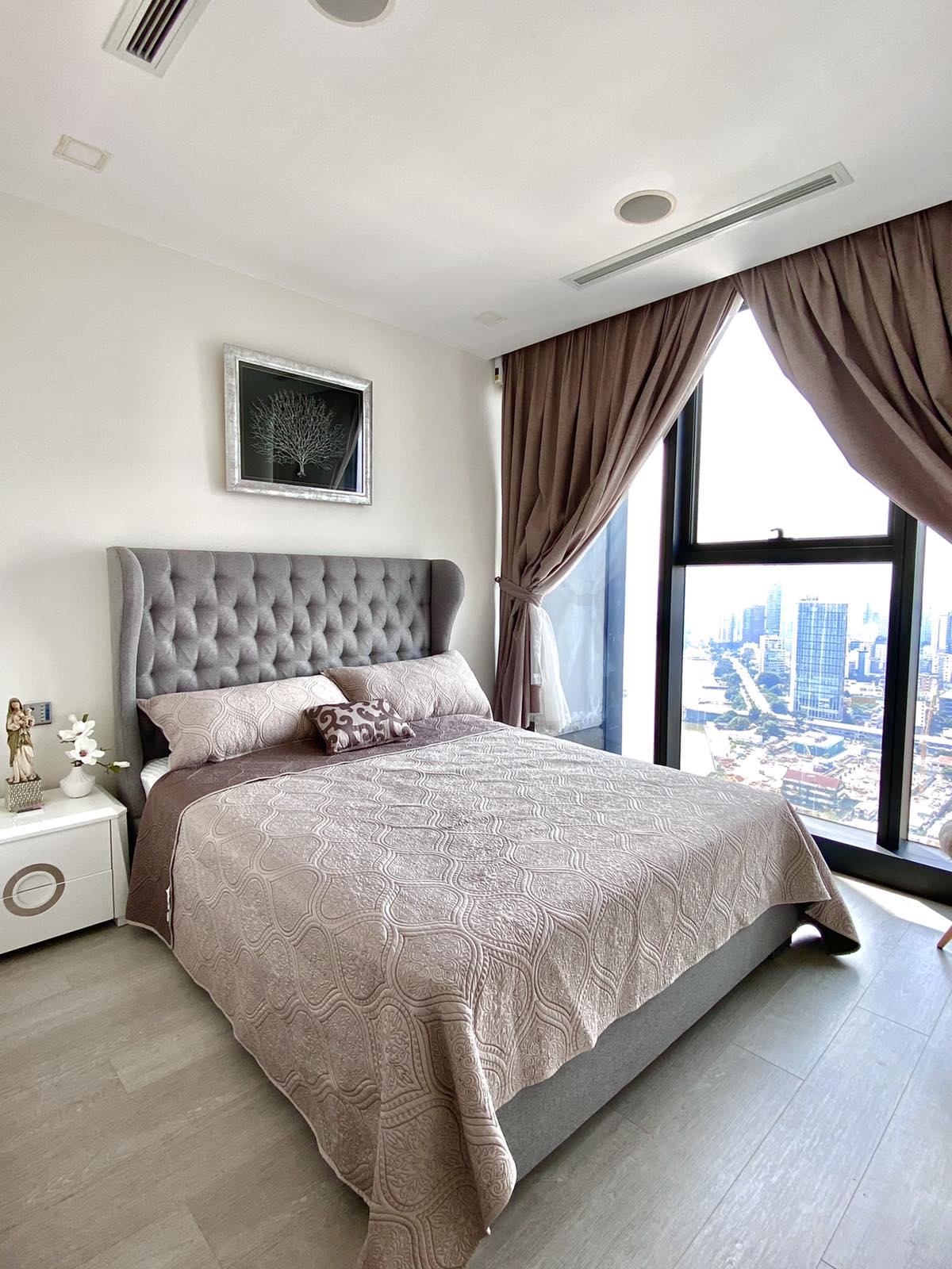 Cần cho thuê căn hộ 2PN Vinhomes Golden River BaSon 78m2 NT sang trọng view thoáng
