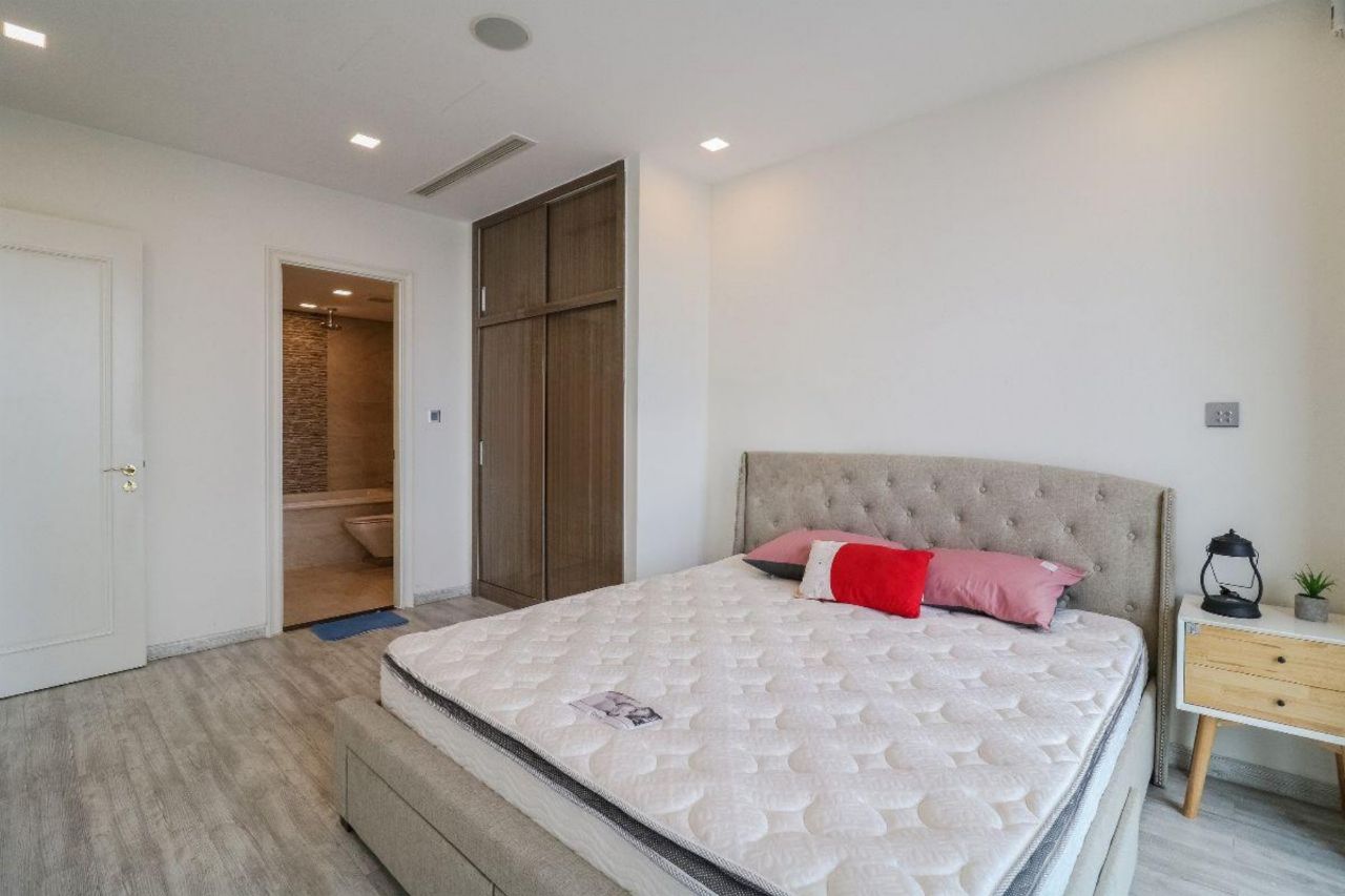 Chuyên cho thuê căn hộ tại Vinhome Golden River Ba Son 1,2,3,4 PN, giá tốt 39 triệu/tháng