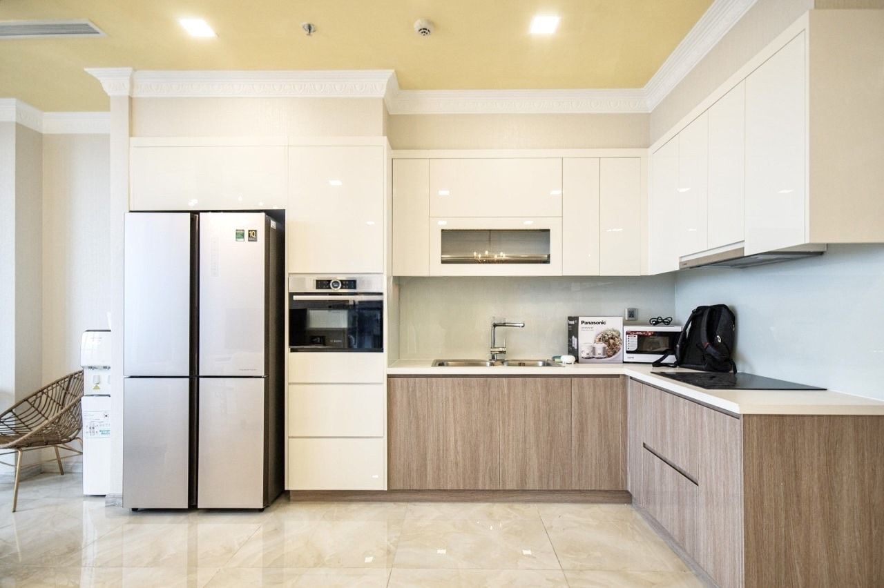 CHÍNH CHỦ SANG NHƯỢNG CĂN GÓC 3PN ,118m2 VINHOMES GOLDEN BA SON VIEW SÔNG GIÁ TỐT