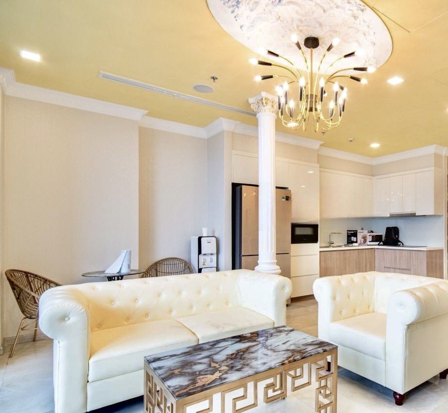 CHÍNH CHỦ SANG NHƯỢNG CĂN GÓC 3PN ,118m2 VINHOMES GOLDEN BA SON VIEW SÔNG GIÁ TỐT