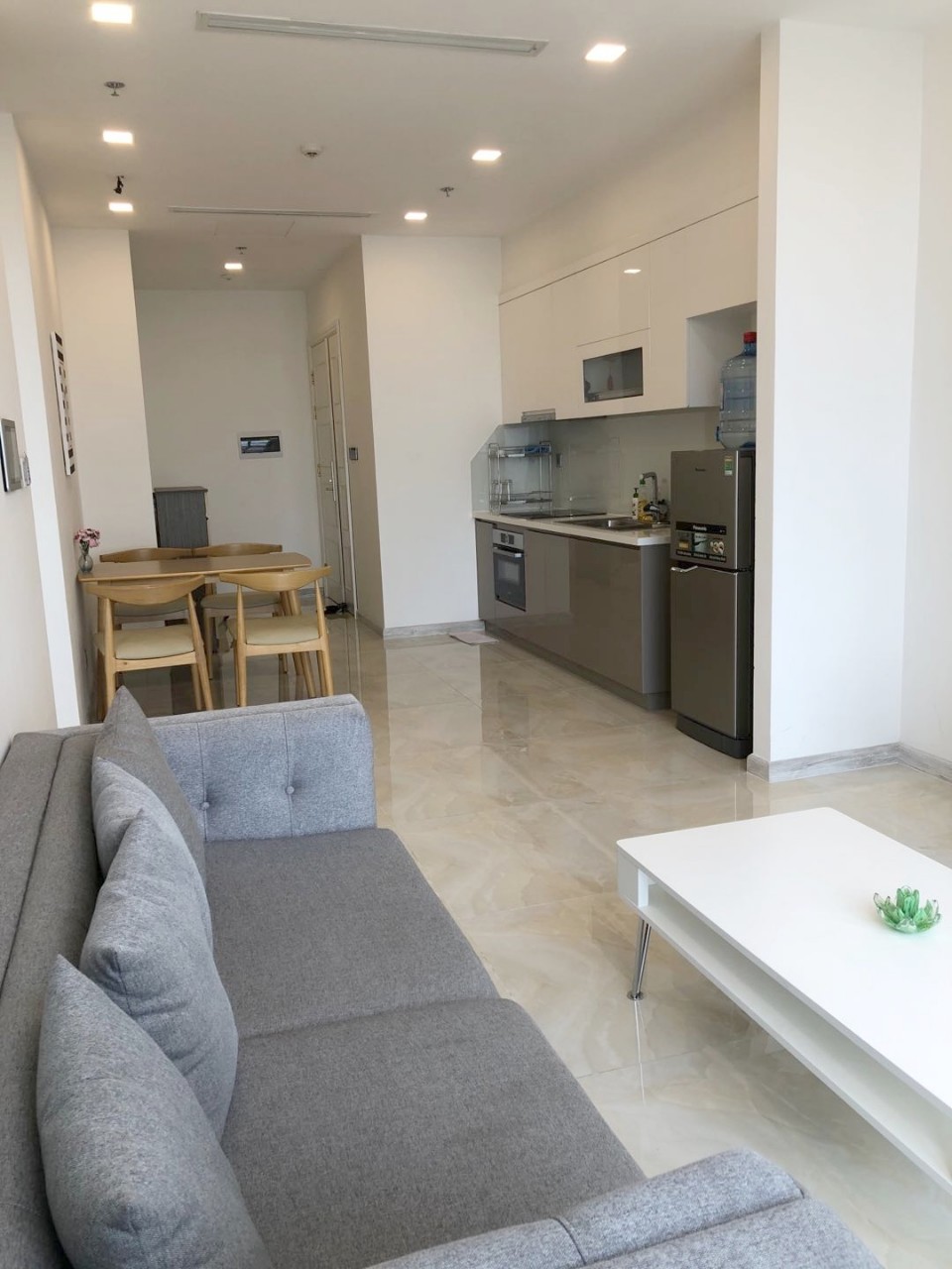 Bán căn 1PN Sở Hữu Vĩnh Viễn vinhomes Golden River giá 6,5tỷ bao hết