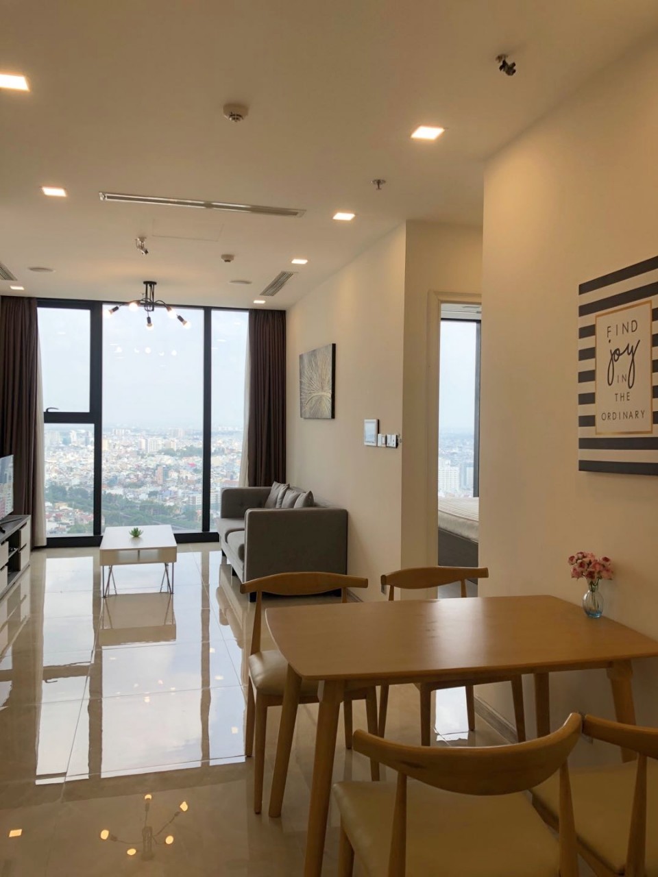 Bán căn 1PN Sở Hữu Vĩnh Viễn vinhomes Golden River giá 6,5tỷ bao hết