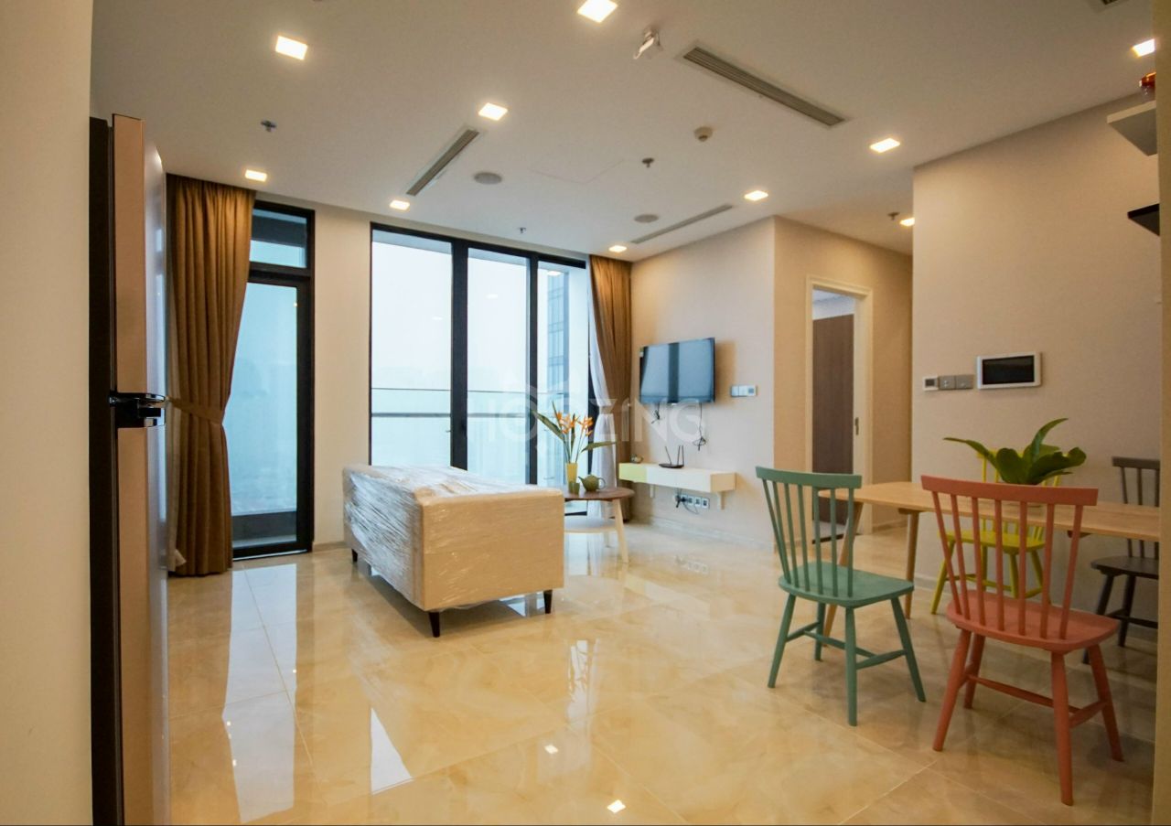 Cần cho thuê gấp căn hộ 2PN-2WC,72m2 ,view Landmark giá rẻ 25 tr/thể như hình