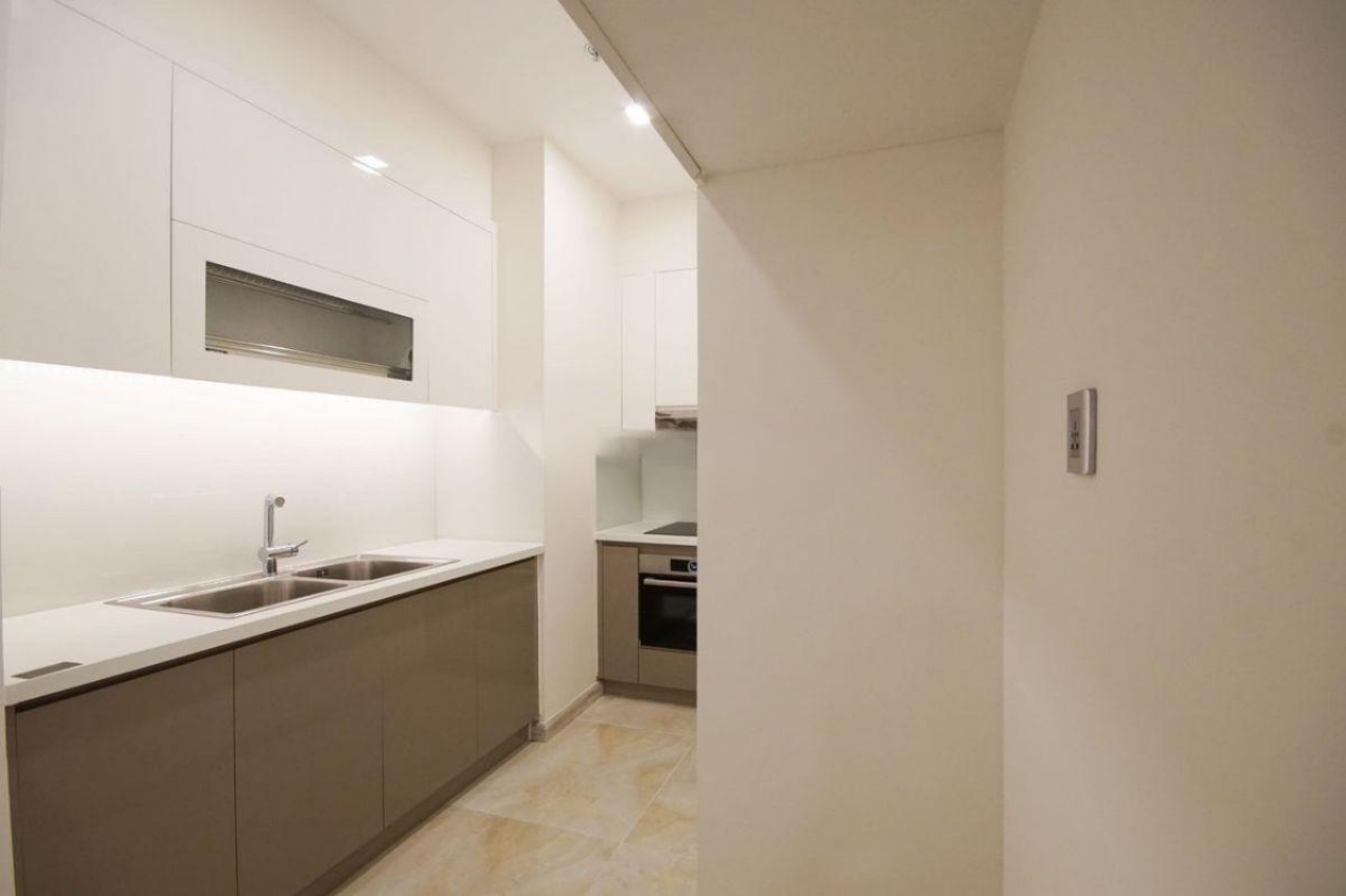 Cho thuê căn hộ 1PN Vinhomes Bason NT cơ bản để ở hoặc làm VP