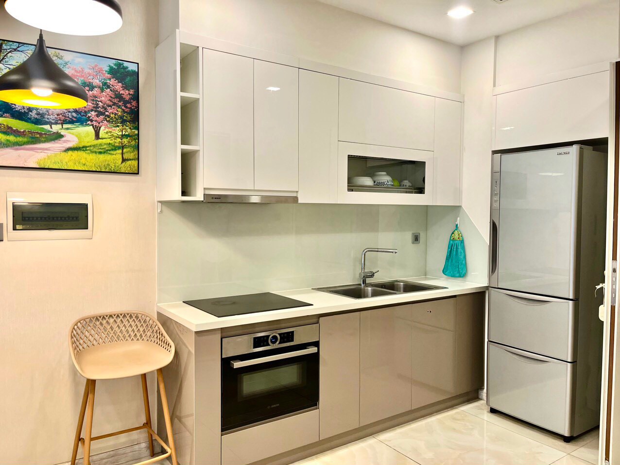 CHO THUÊ CĂN HỘ 1PN ,53m2 CHUNG CƯ VINHOMES GOLDEN RIVER FULL NỘI THẤT giá 20 triệu/tháng