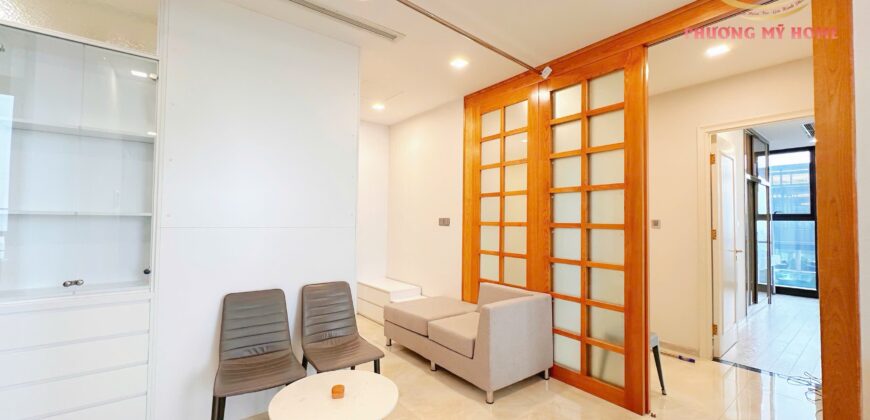 CHO THUÊ CĂN HỘ 3PN VINHOMES GOLDEN RIVER Q1 – VIEW KÊNH THỊ NGHÈ